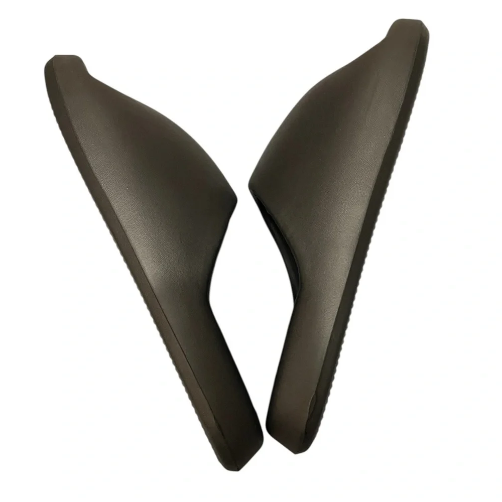 The Unbranded Brand nwot black